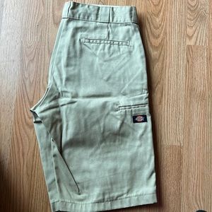 Size 34 Dickies Tan Shorts -  Never Worn